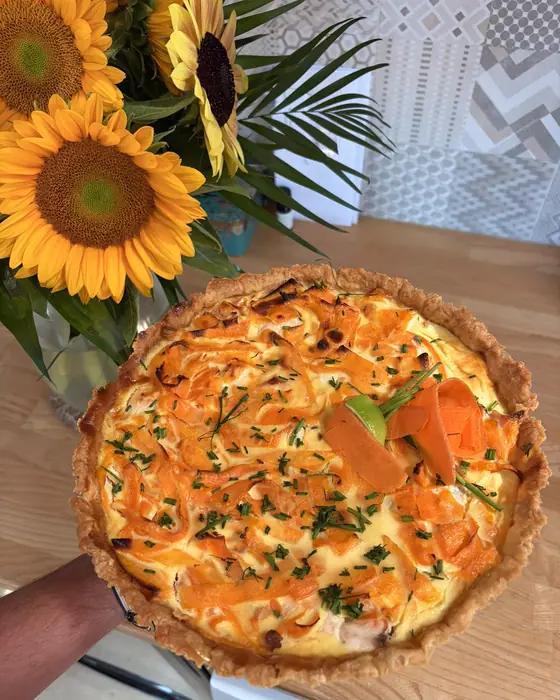 Tarte saumon, carottes & chèvre frais